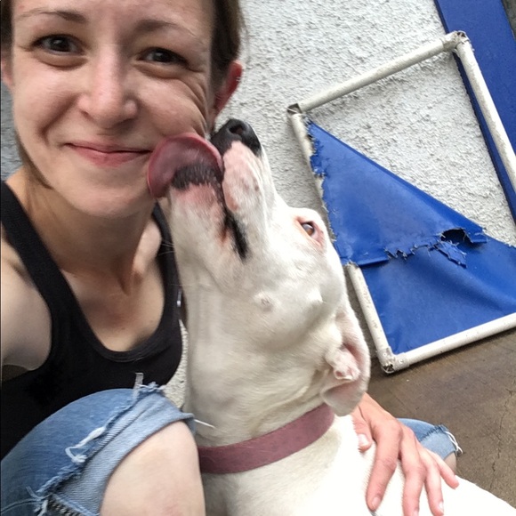 Meet your Posher, Stephanie - Picture 14 of 17